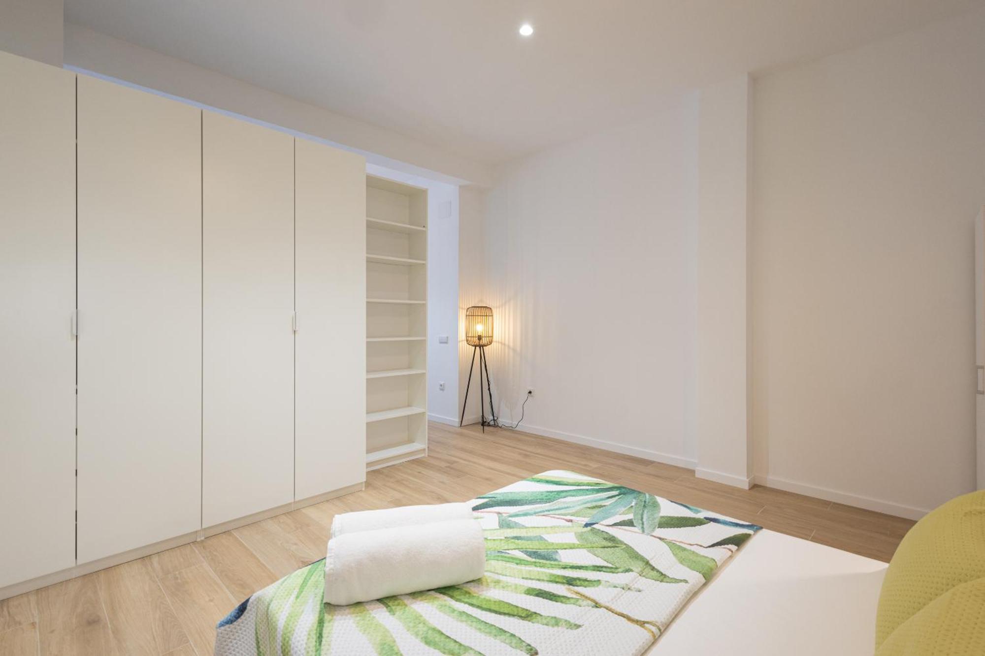 Florit Flats - The Giorgeta Apartment Valencia Bagian luar foto
