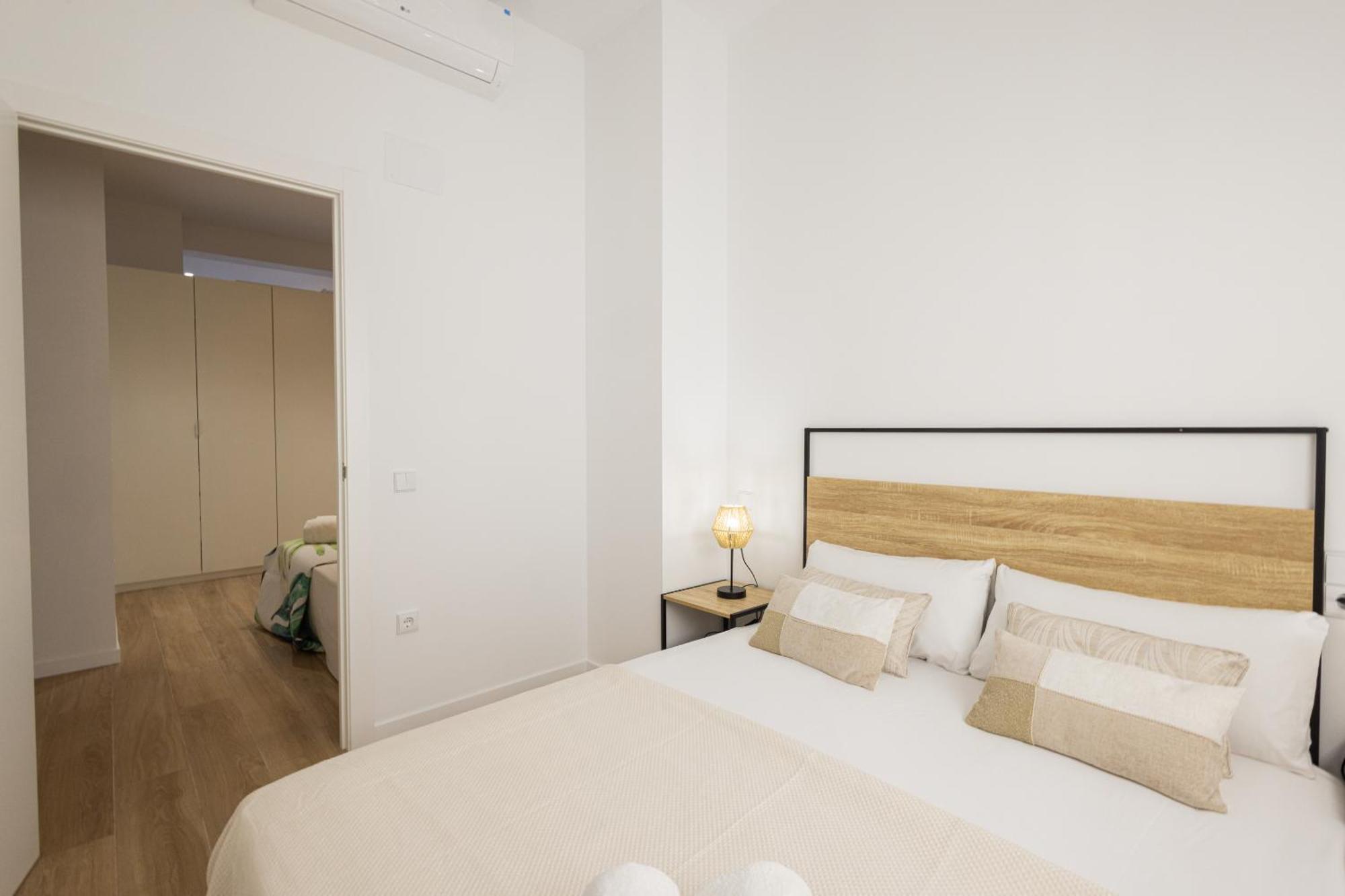 Florit Flats - The Giorgeta Apartment Valencia Bagian luar foto